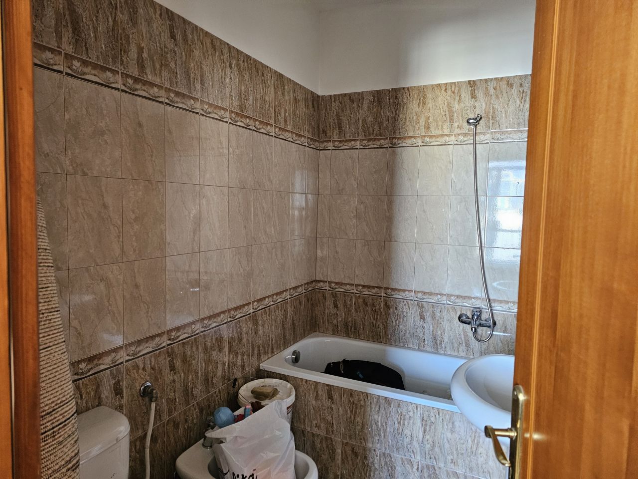 Appartamento In Vendita A Valona ​​Albania, Situato In Una Zona Tranquilla